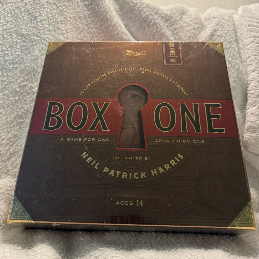 BRAND NEW Box ONE Board Game Presented by Neil Patrick Harris